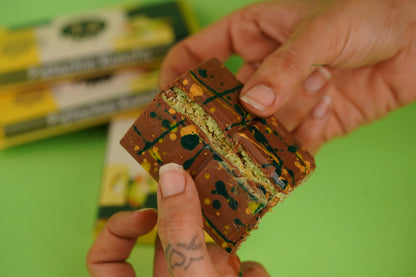Kunafa Chocolate Bar